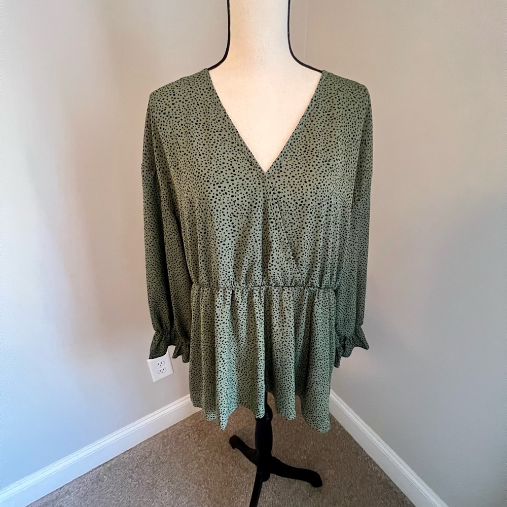 Green V-Neck Peplum Blouse